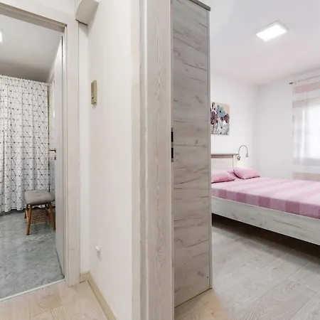Nerina Apartman *