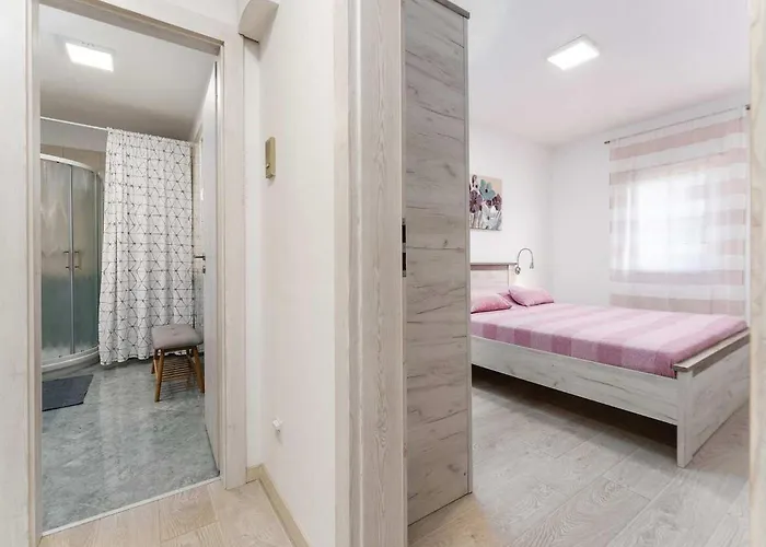 Nerina Apartament *